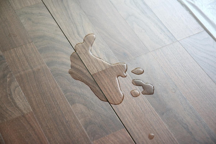 choosing laminate for the bathroom
