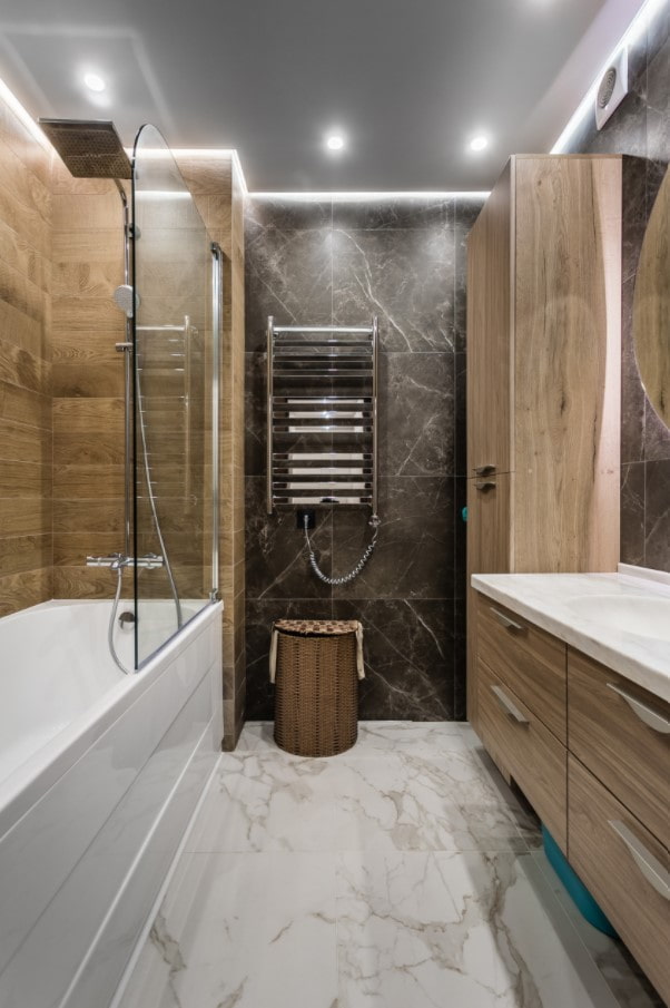 light floor in the bathroom