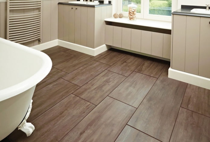 vinyl tiles in the bathroom