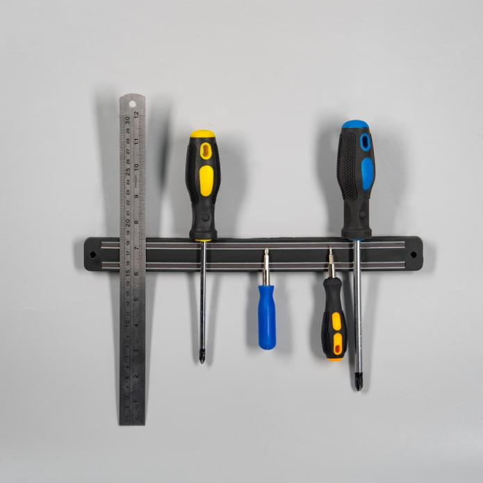 Tools on the holder