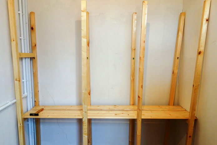 Lower shelf