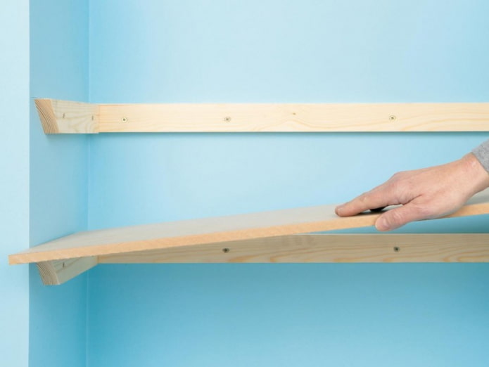 Installing the shelf