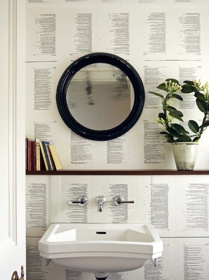 Shelf under the mirror