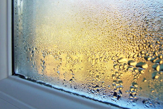 what to do if the windows fog up