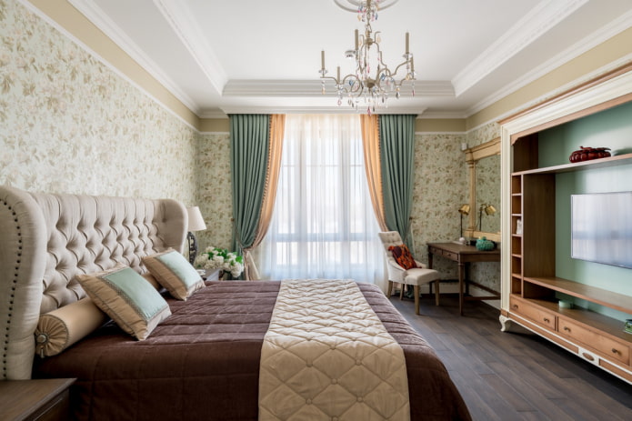 classic style bedroom