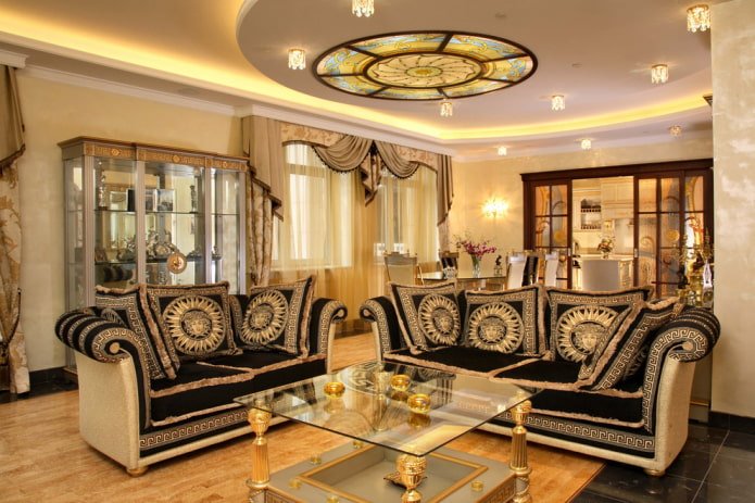 plasterboard ceiling in classic style