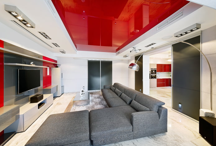 a combination of plasterboard with a stretch ceiling in the living room