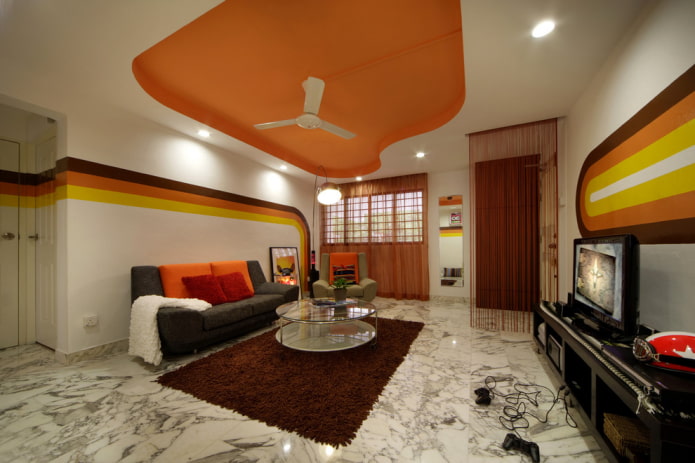 Two-color plasterboard ceiling in the hall