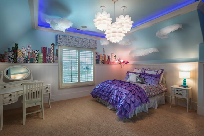 ceiling moldings with lighting
