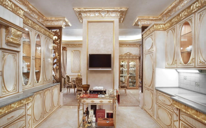 ceiling moldings in a classic style