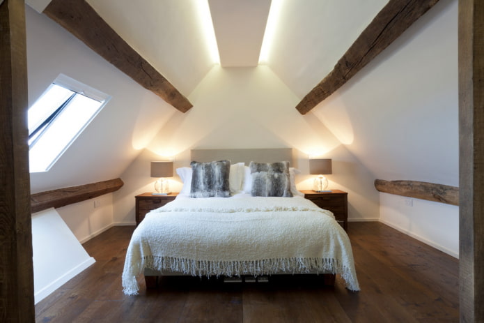 ceiling with beams in the attic bedroom