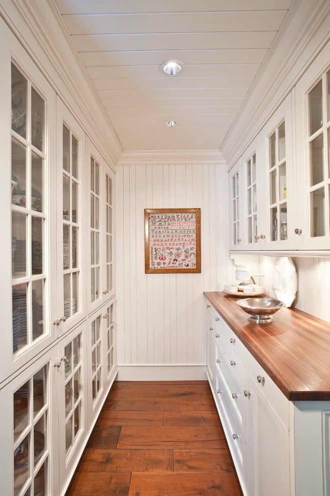 siding ceiling in the kitchen