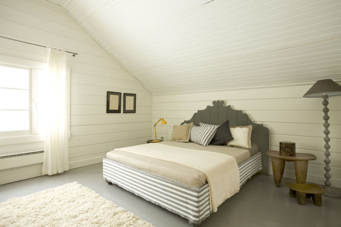 bedroom paneling with white clapboard