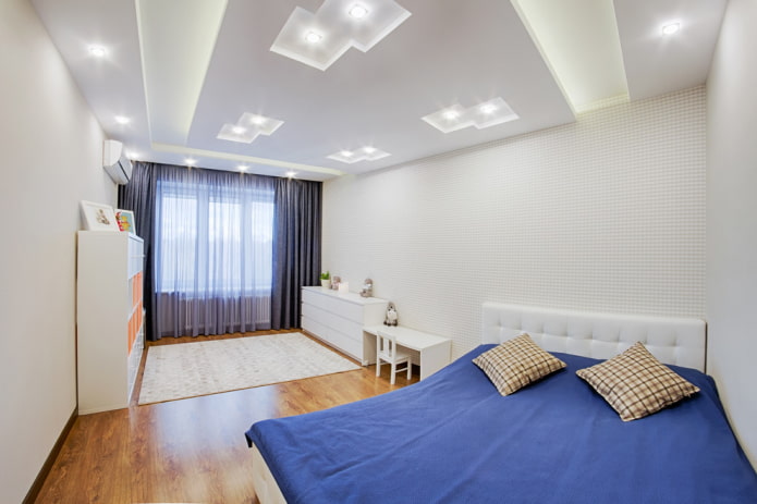 spotlights on the ceiling in the child's room