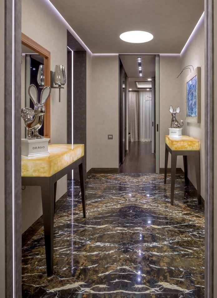 floating ceiling in the interior of the corridor