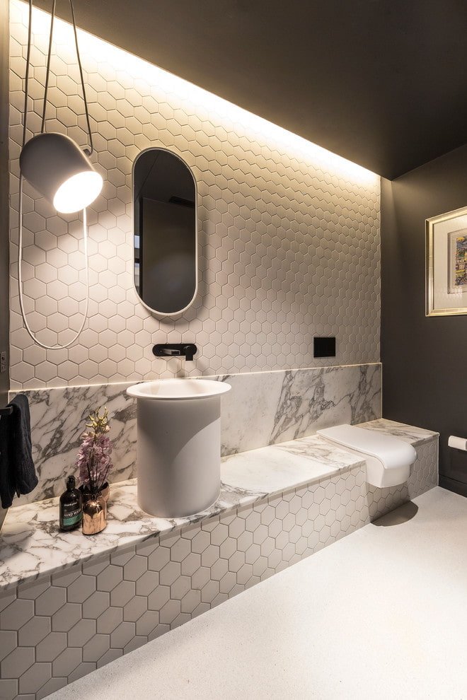 illuminated ceiling in the bathroom