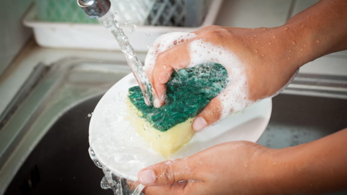washing dishes