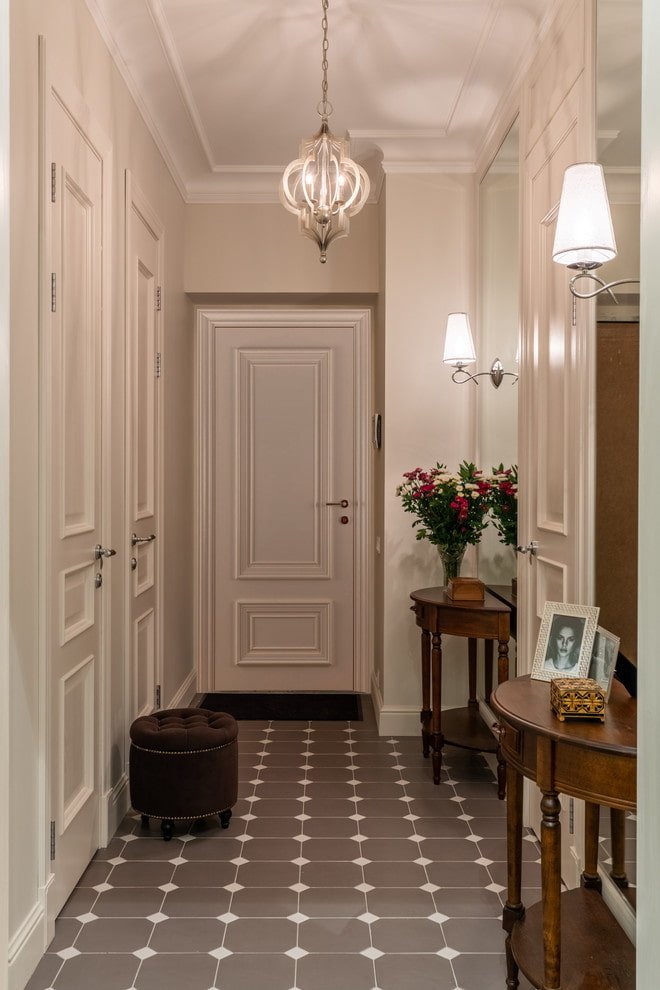decorative design of the hallway in the classic style