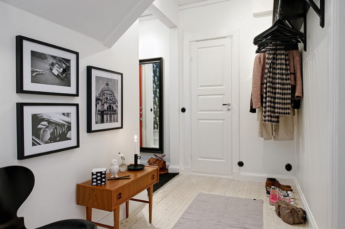 decor and lighting in the hallway in Scandinavian style