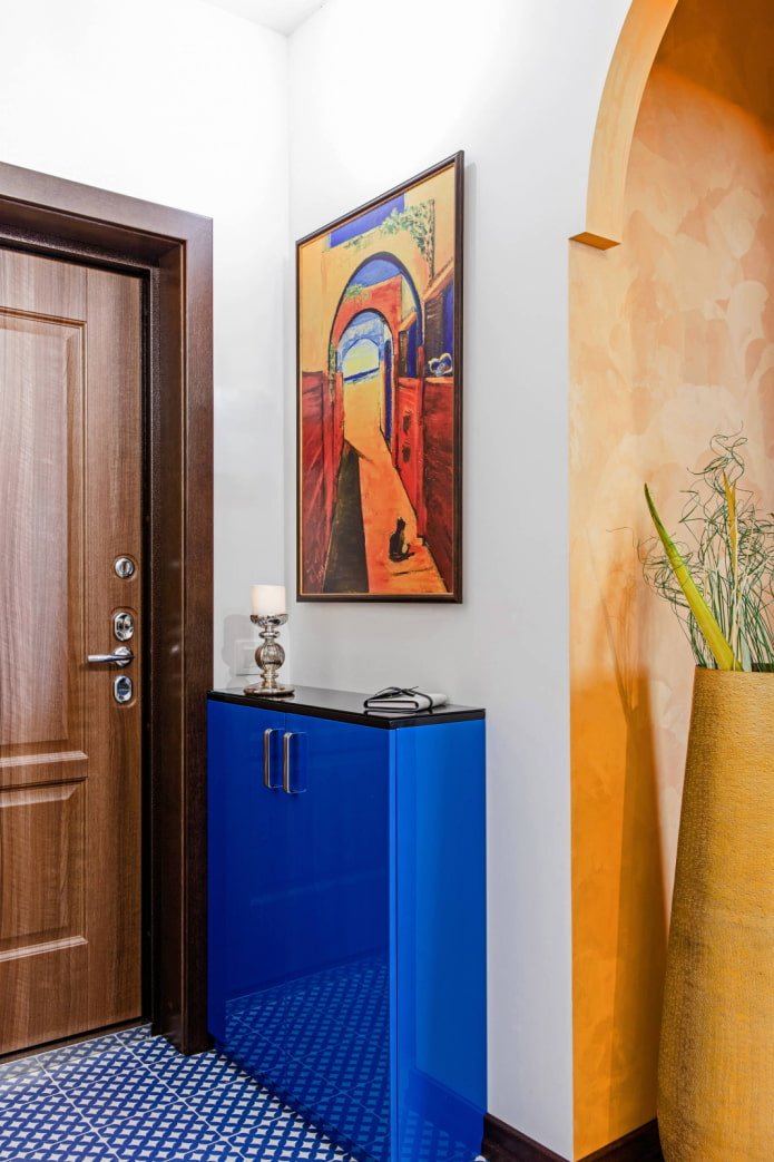 Bright Blue Shoe Rack