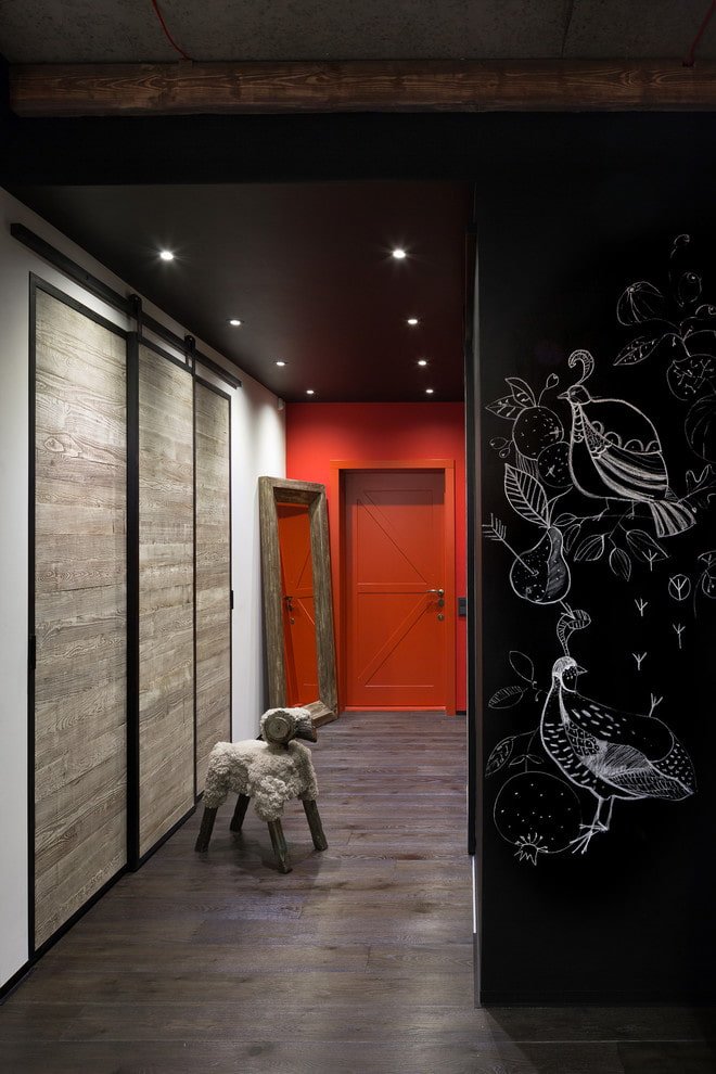 lighting in the hallway in industrial style