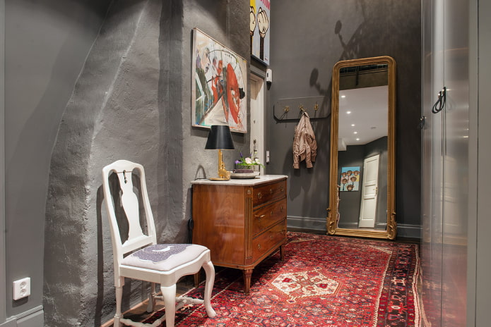 decorative design of a corridor in a loft style
