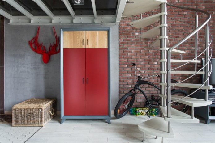 loft-style corridor in the interior of the house
