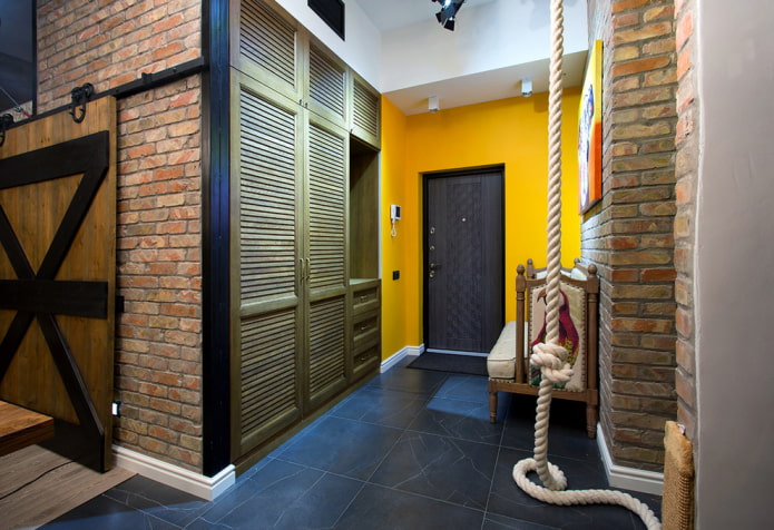 color scheme of the interior of the hallway in the industrial style
