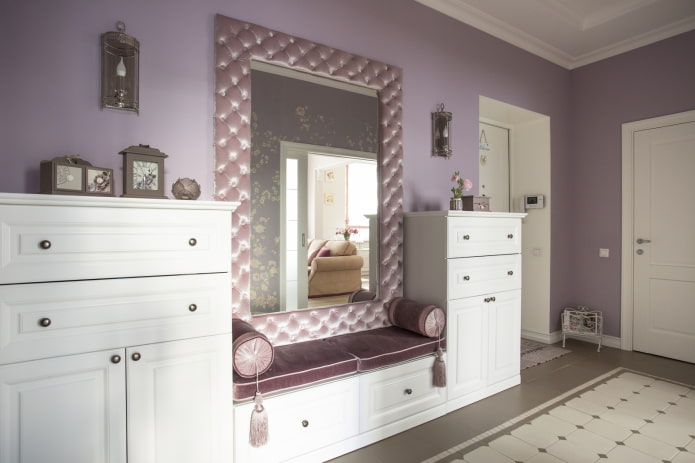 color scheme of the hallway in the Provence style