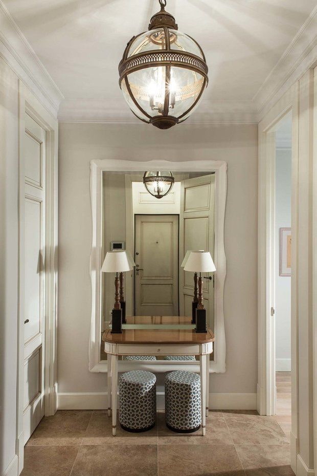 furniture in the interior of the hallway in the Provence style