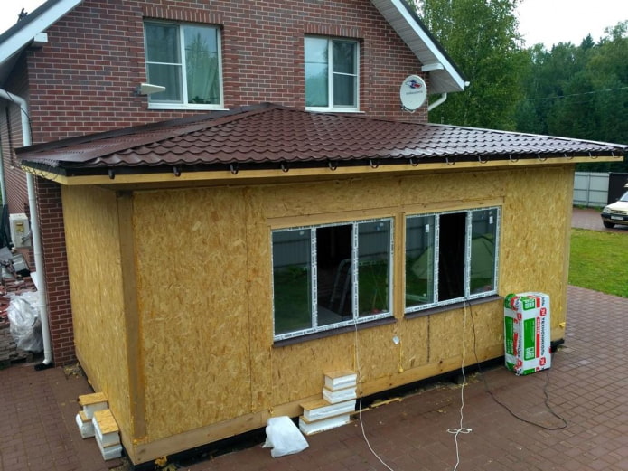 extension to a brick house made of sip panels