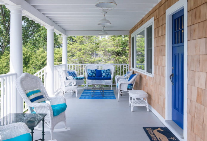 veranda in Mediterranean style