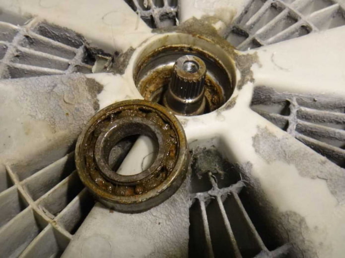 Faulty bearing in the washing machine