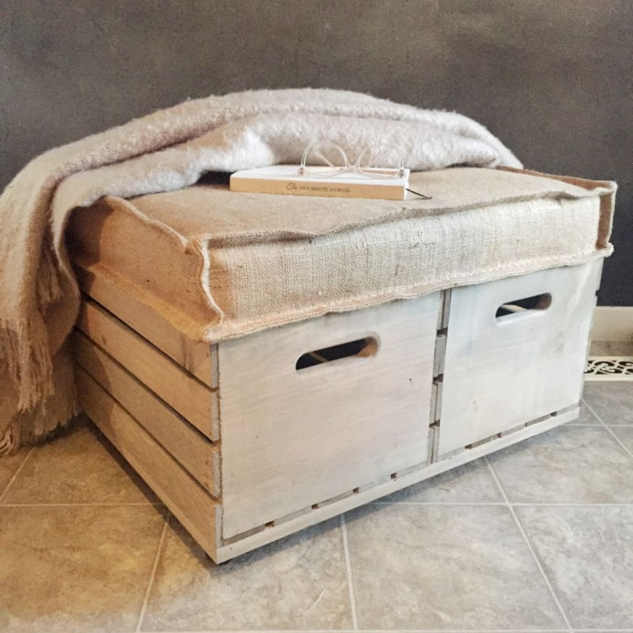 Pouf made of boxes