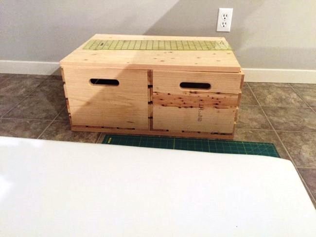 DIY pouf from boxes