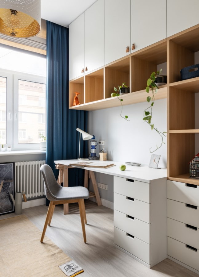 where to put the school desk
