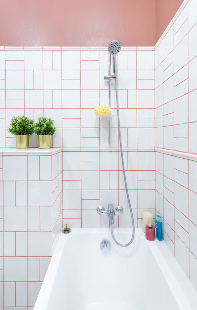 modular tile layout in the bathroom