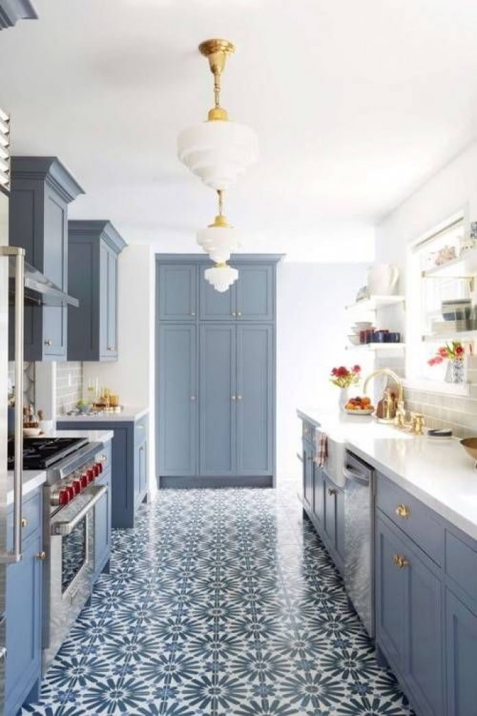 narrow kitchen layout