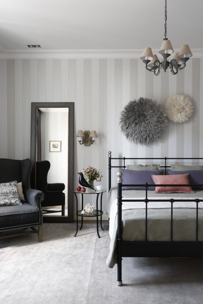 feng shui mirror in the bedroom