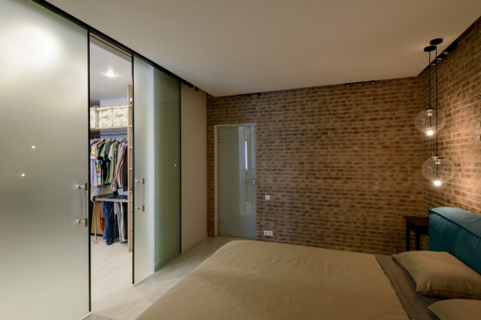 sliding door panels in the dressing room
