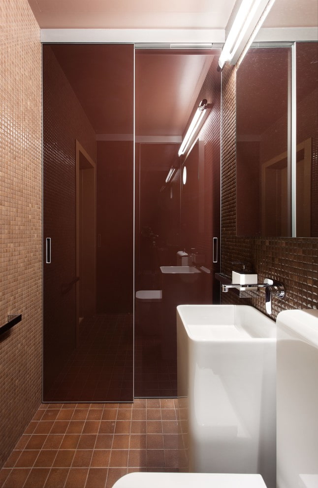 sliding panels in the bathroom