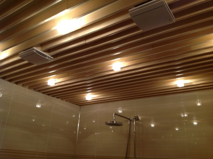 plate-shaped slatted suspended structure