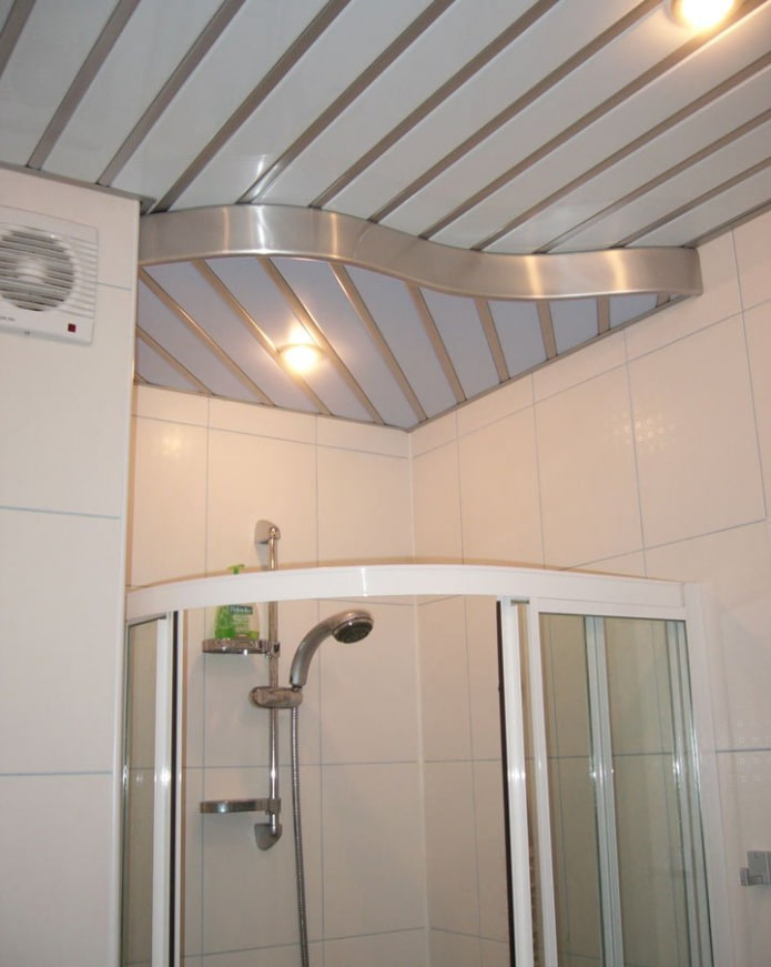slatted suspended structure in the bathroom