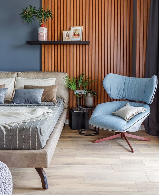 using slats in the bedroom