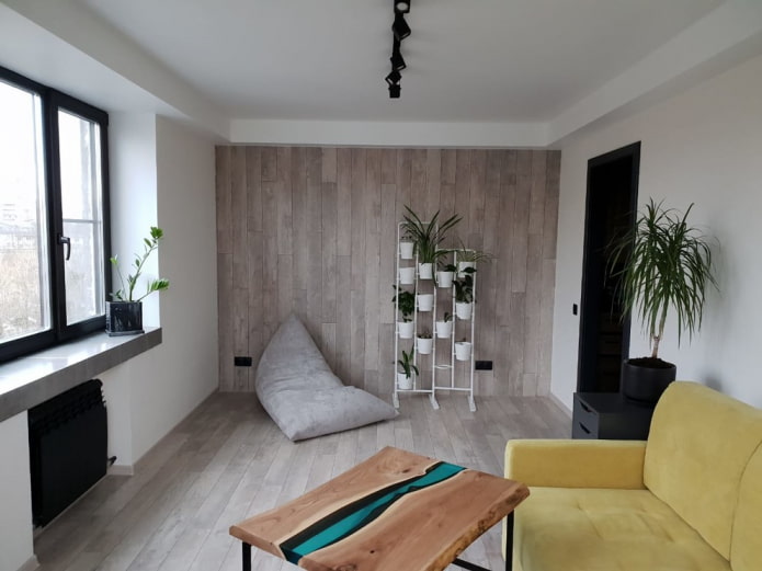 wall decoration in a Khrushchev apartment