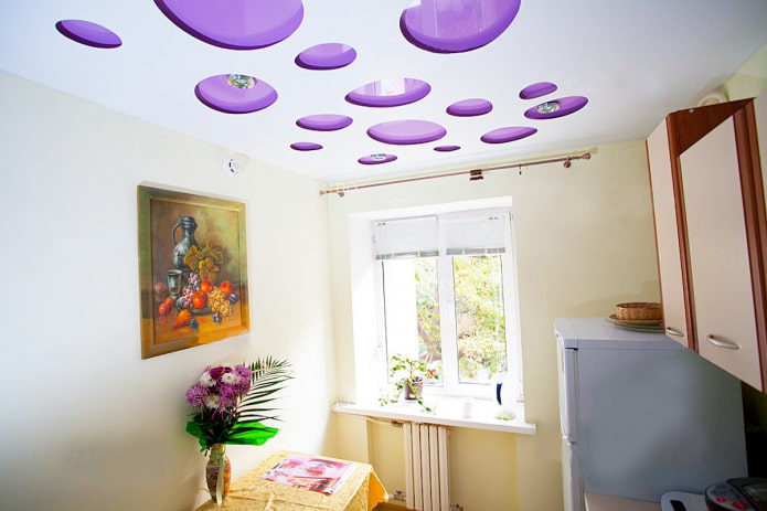 carved stretch ceiling in the kitchen