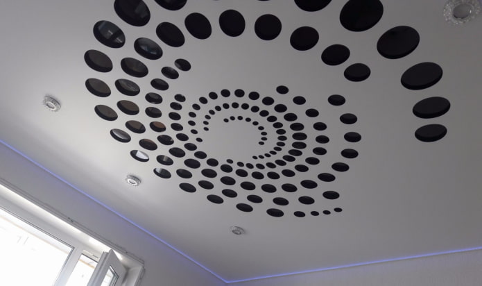 carved stretch ceiling in white