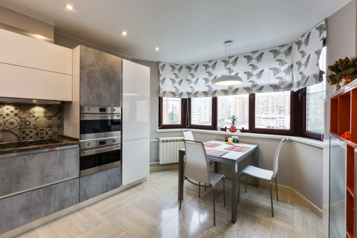 Kitchen with a bay window