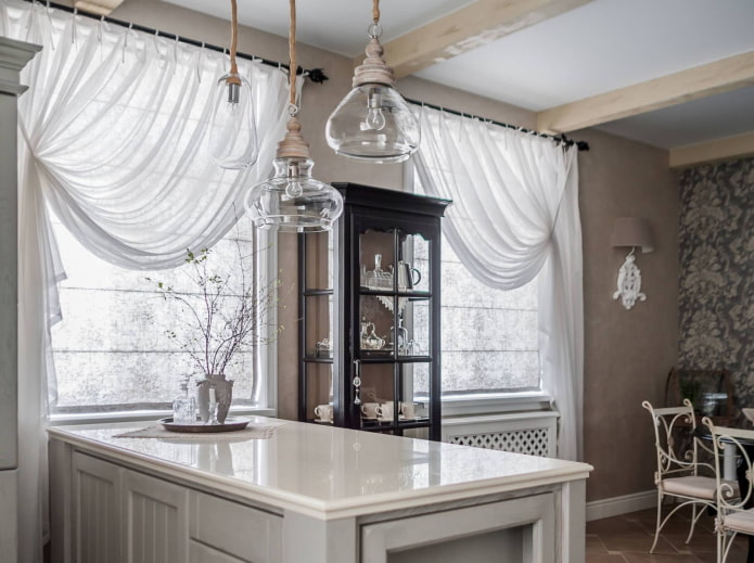 spacious kitchen with white tulle