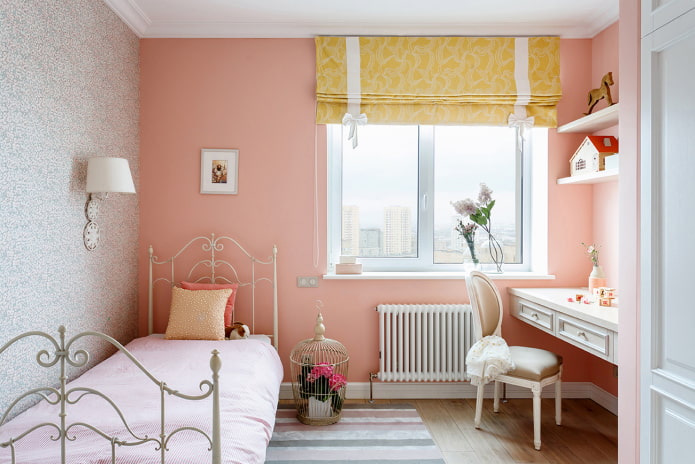 roman blinds with bows in the nursery